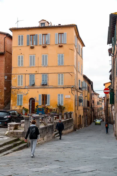 Siena Italia Abr 2022 Arquitectura Genérica Vista Calle Desde Histórica —  Fotos de Stock