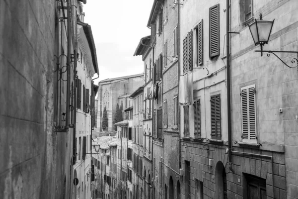 Siena Italia Apr 2022 Architettura Generica Vista Sulla Strada Dalla — Foto Stock