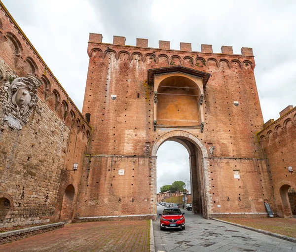 Siena Italy Apr 2022 Porta Romana One Portals Medieval Walls — Stock Photo, Image