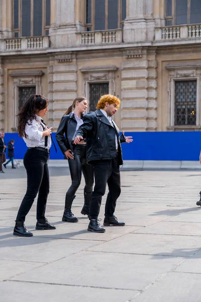 Turin Italy March 2022 Group Young People Performing Dancing Choreography — Stockfoto
