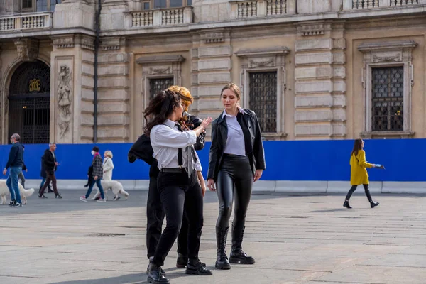 Turin Italy March 2022 Group Young People Performing Dancing Choreography — Photo