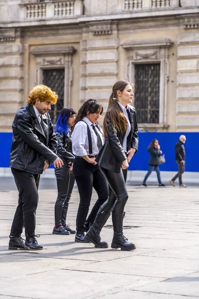 Turin Italy March 2022 Group Young People Performing Dancing Choreography — Stok fotoğraf