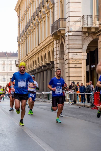 Turin Italy March 2022 Competitors Running Turin Half Marathon Held — Fotografia de Stock