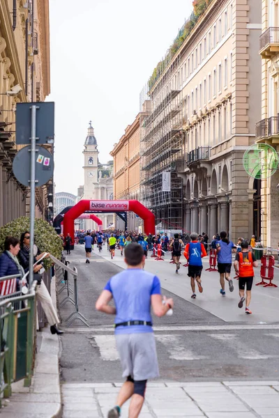 Turin Italy March 2022 Competitors Running Turin Half Marathon Held — Foto Stock