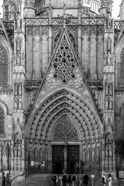 Βαρκελώνη Ισπανία Φεβρουαρίου 2022 Καθεδρικός Ναός Του Τιμίου Σταυρού Και — Φωτογραφία Αρχείου