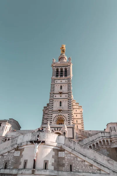 法国马赛 2022年1月28日 圣母院 Notre Dame Garde或La Bonne Mere 是法国马赛的一座天主教教堂 也是该市最有名的象征 — 图库照片