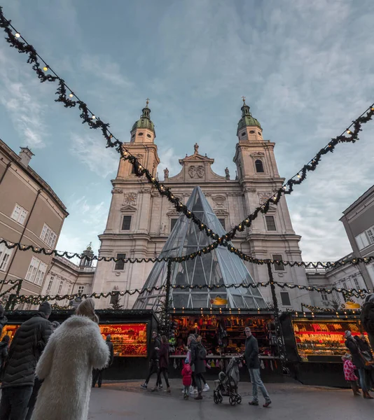 Salzburgo Austria Diciembre 2021 Cúpula Catedral Salzburgo Dom Salzburgo Casco —  Fotos de Stock