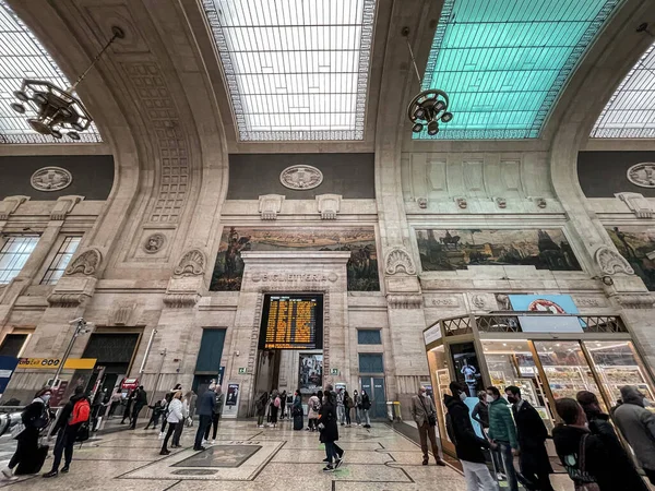 Milan Italy March 2022 Architectural Detail Milano Centrale Main Railway — Foto de Stock