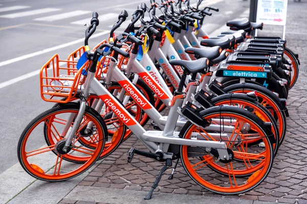 Milan Italy March 2022 Row Ridemovi Rental Bikes Bike Station — Stockfoto