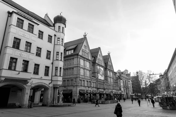 Мюнхен Германия Dec 2021 Здания Вокруг Мариенплац Одной Самых Оживленных — стоковое фото