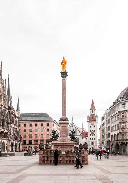 Munich Germany December 2021 Virgin Mary Column Mariensaule Famous Square — Photo