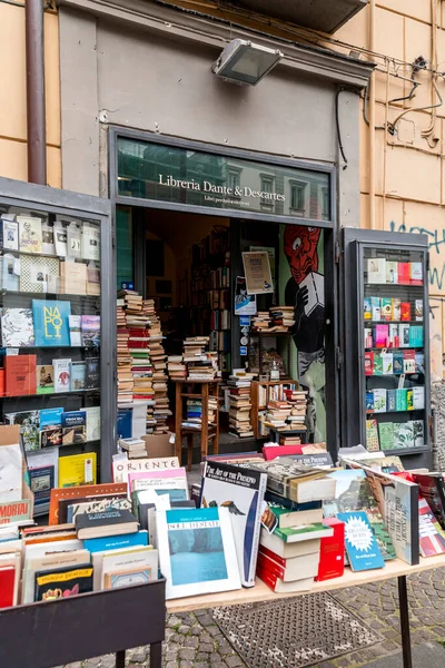 Nápoles Italia Abr 2022 Libros Usados Segunda Mano Venta Stand —  Fotos de Stock