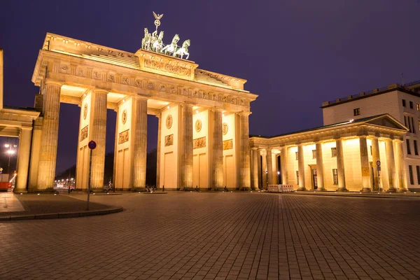 Słynny Punkt Orientacyjny Bramy Brandenburskiej Lub Brandenburskiej Tor Berlinie Stolicy — Zdjęcie stockowe