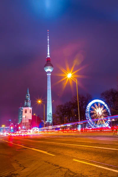Berlin Deutschland Dezember 2021 Berliner Fernsehturm Bei Nacht Das 368 — Stockfoto