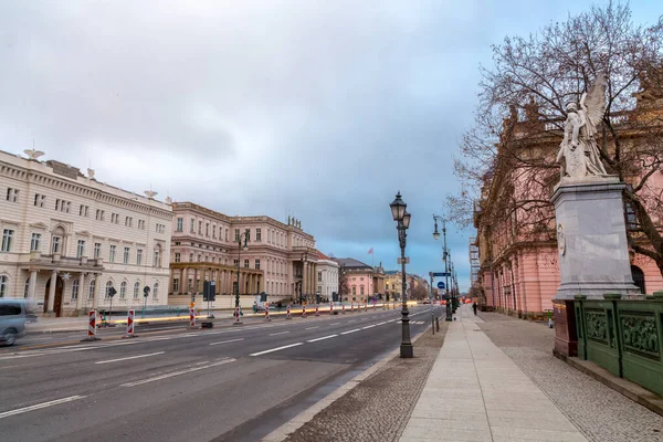 Berlin Almanya Dec 2021 Unter Den Linden Almanya Nın Başkenti — Stok fotoğraf