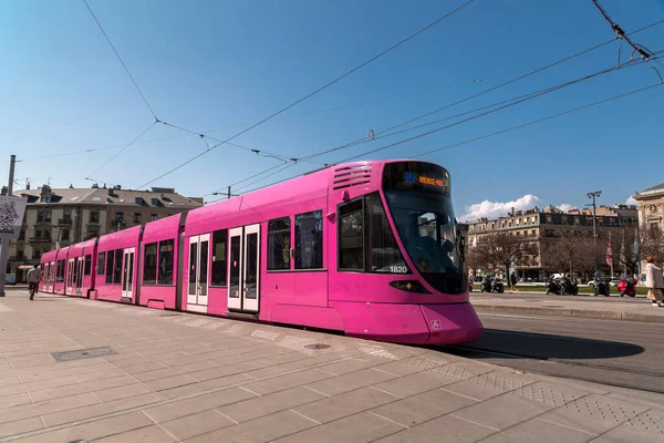 Genf Schweiz März 2022 Lightrail Straßenbahn Strassenbahn Mit Passagieren Innerhalb — Stockfoto