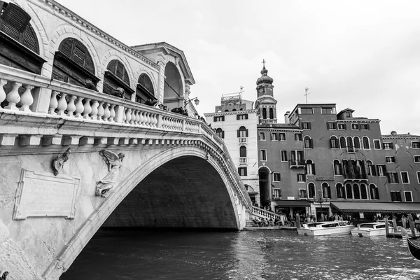 Velence Olaszország 2022 Április Híres Rialto Híd Velencei Grand Canal — Stock Fotó