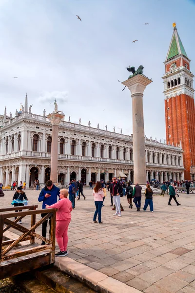 Venice Italy April 2022 Mark Campanile Italian Campanile San Marco — стоковое фото