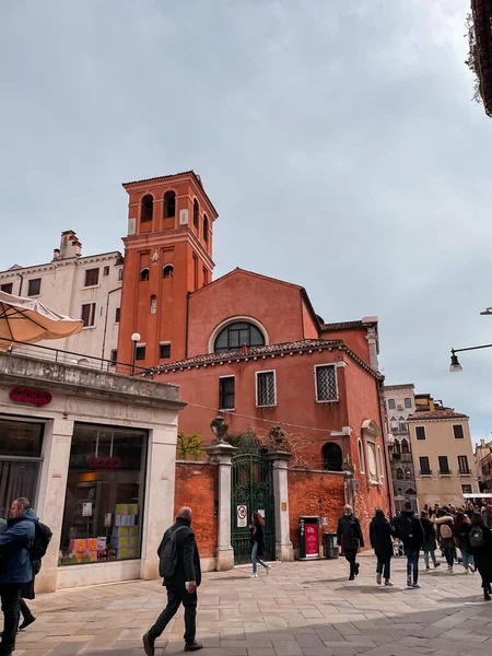 Венеция Италия Апреля 2022 Типичная Венецианская Архитектура Вид Улицу Венеции — стоковое фото