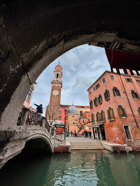 Venise Italie Avril 2022 Horloge Clocher Eglise Des Saints Apôtres — Photo