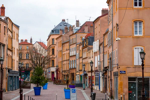 Metz Francia Enero 2022 Vista Calle Edificios Típicos Franceses Ciudad — Foto de Stock