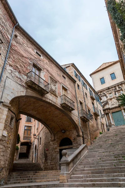 Girona Katalonya Spanya Şubat 2022 Girona Nın Antik Binaları Kaldırım — Stok fotoğraf