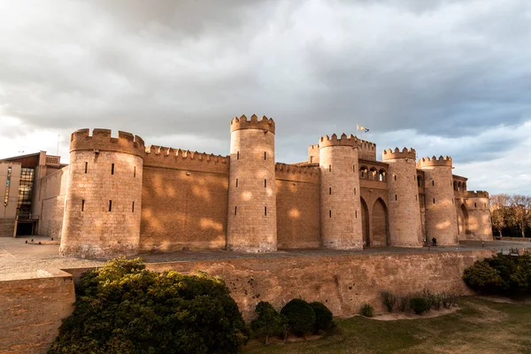 Zaragoza Espanha Feb 2022 Palácio Aljaferia Palácio Medieval Fortificado Construído — Fotografia de Stock