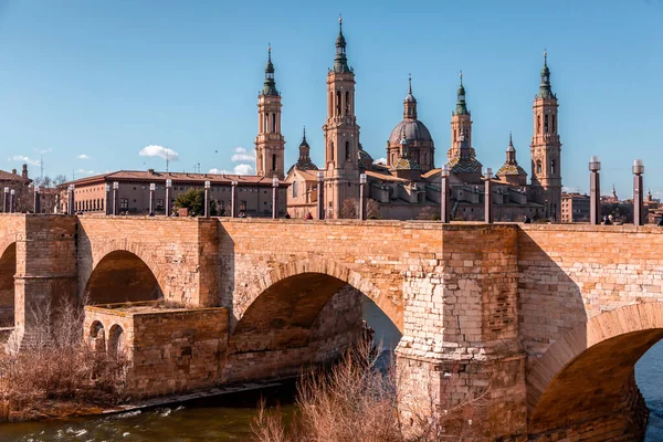 Zaragoza Espanha Fevereiro 2022 Ponte Pedra Puente Piedra Espanhol Sobre — Fotografia de Stock