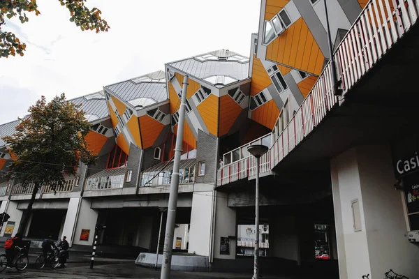 Rotterdam Oct 2021 Cube Houses Kubuswoningen Neerlandés Innovador Conjunto Apartamentos — Foto de Stock