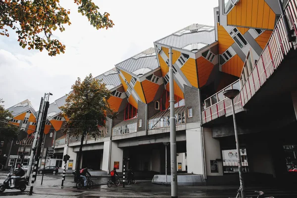 Rotterdam Oct 2021 Cube Houses Kubuswoningen Neerlandés Innovador Conjunto Apartamentos — Foto de Stock