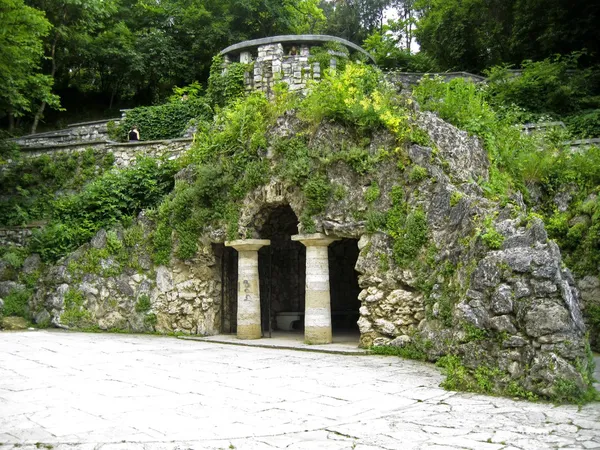 Gruta de Dianas. Lugares de interés de Pyatigorsk, Cáucas del Norte — Foto de Stock