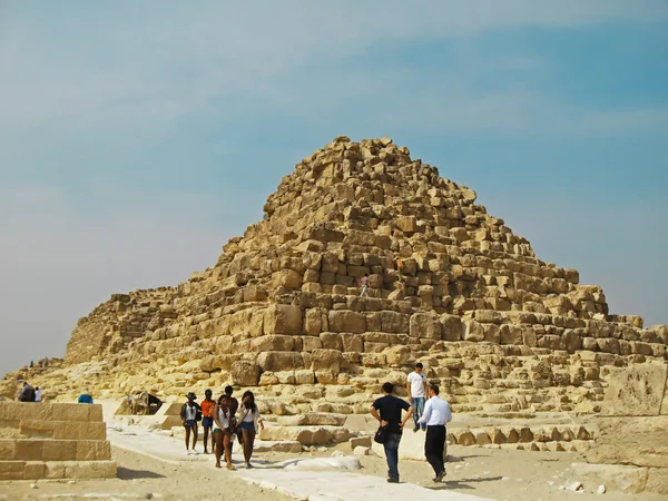 Пирамиды в пустыне Египта Гиза — стоковое фото