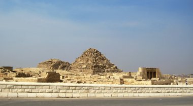 Mısır çöl giza piramitleri