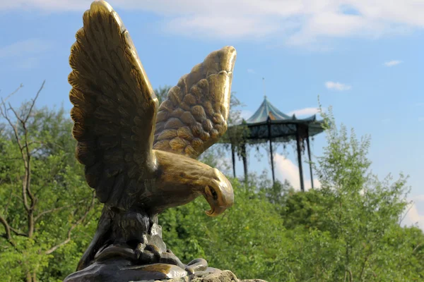 L'Aquila. Emblema di Pyatigorsk. Punti di riferimento del Caucaso settentrionale — Foto Stock