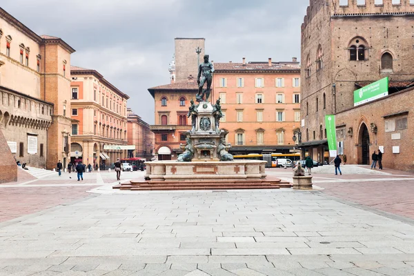 Fuente de Neptuno en Piazza del Nettunoin Bolonia — Foto de Stock