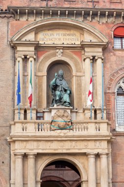 Bronze statue in palazzo d clipart