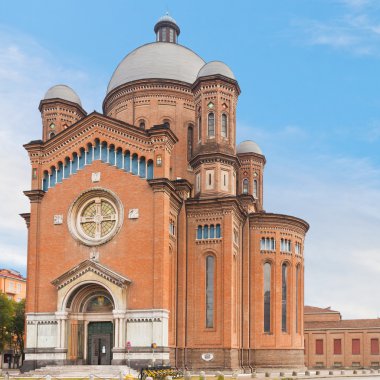 Tempio monumentale Modena, İtalya