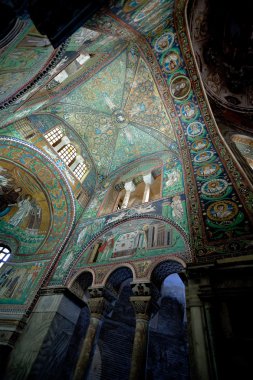 basilica san vitale Ravenna içinde yeşil tavan Mozaik