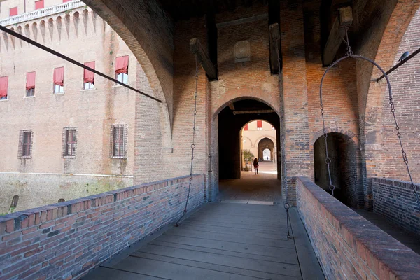 Ponte para o Castelo Estense em Ferrara — Fotografia de Stock