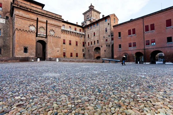 Cobblestone Piazza Castello in Ferrara — Stock Photo, Image