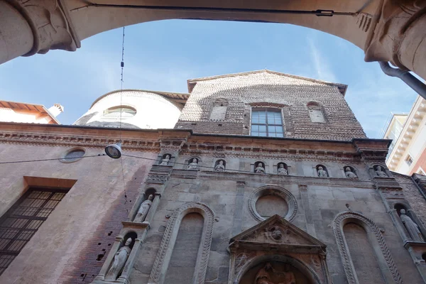 Iglesia Madonna di Galliera en Bolonia, Italia —  Fotos de Stock