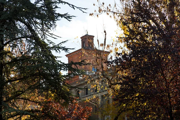 Herbst in der Ferrara-Stadt — Stockfoto