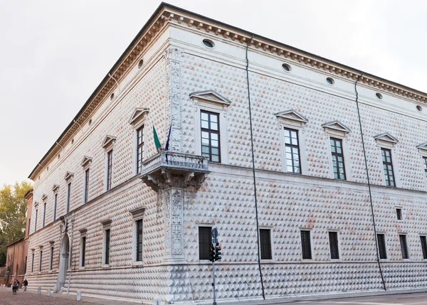 Palazzo dei Diamanti en Ferrara, Italia — Foto de Stock