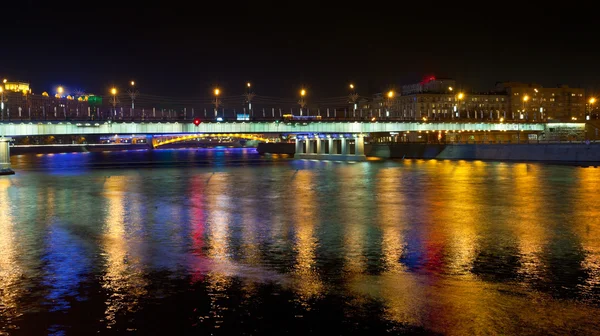 Night illumination of Novoarbatsky bridge in Moscow — Stock Photo, Image