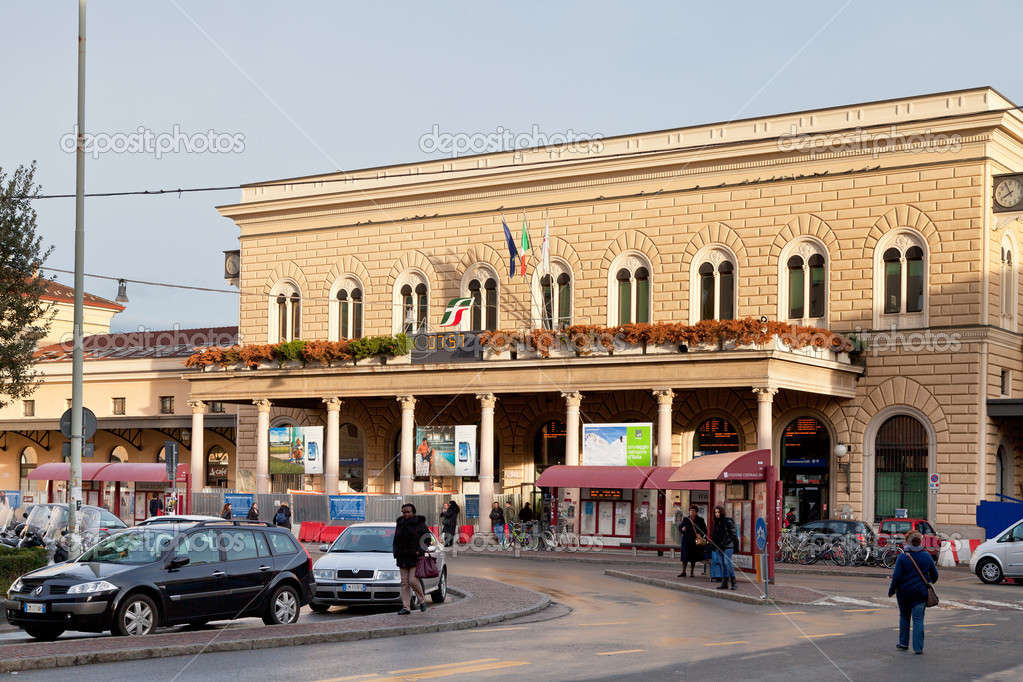 Центрального залізничного вокзалу Мілана Болонья, Італія Стокове