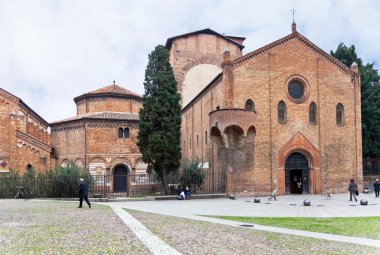 abbey santo stefano Bologna Yedi Kiliseler