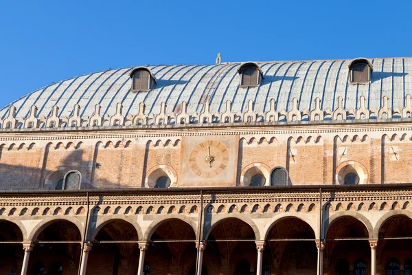 Duvar palazzo della ragione padua yılında — Stok fotoğraf