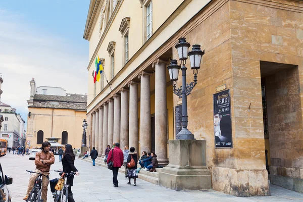 Colonnade Teatro of Regio di Parma - оперный театр в Парме, Италия — стоковое фото