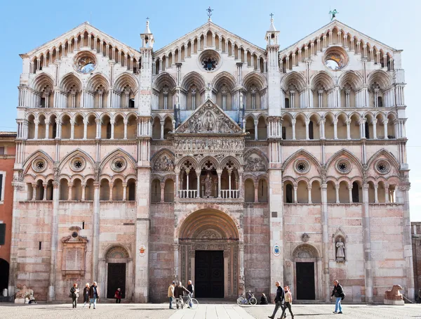 Piazza Cattedrale y Duomo di Ferrara, Italia —  Fotos de Stock