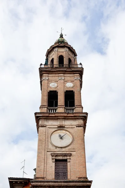 Torre do relógio velho em Parma, Itália — Fotografia de Stock